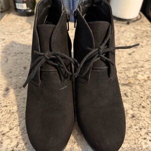 Universal Thread Black Lace Up Boots